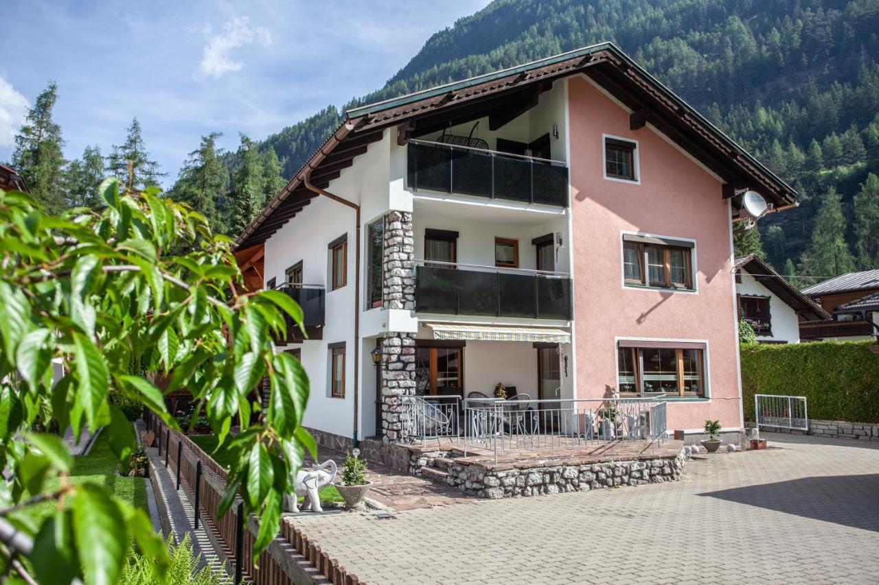 Haus Hrabovsky *
