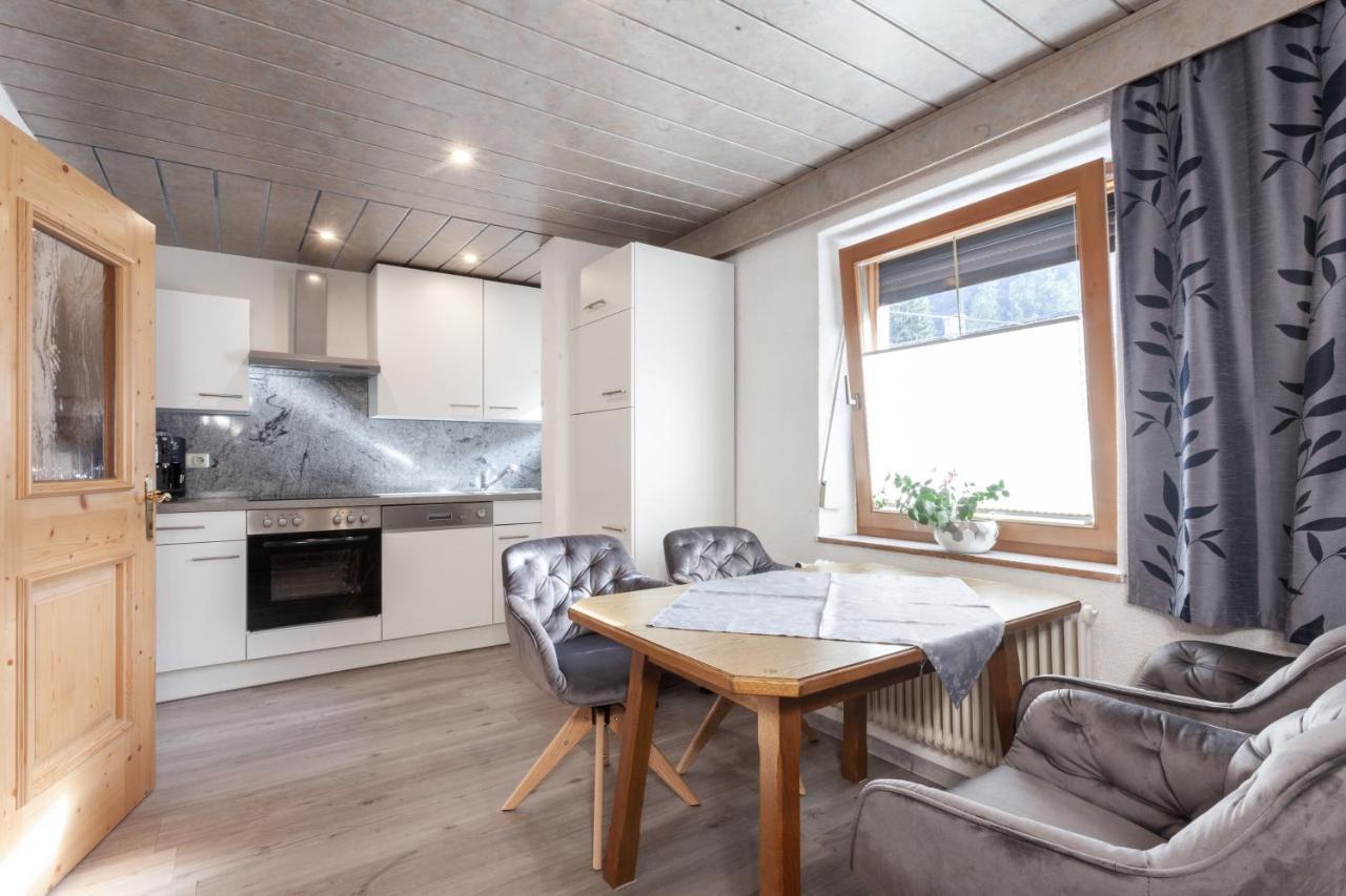 Haus Hrabovsky Apartment Langenfeld